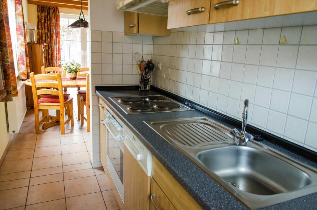 Ferienhaus Westermann room 3